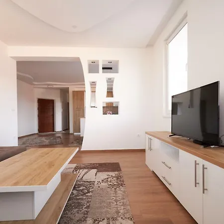 Urban Family Apartment *